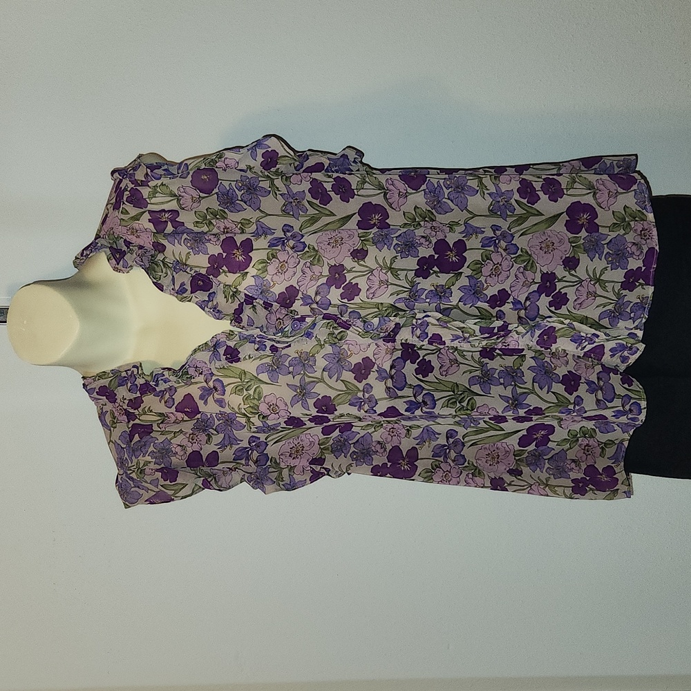 Cabi Flowery Purple Sleeveless Blouse - Picture 1 of 6